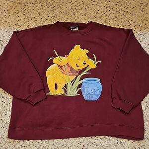 Vintage Women's Winnie the Pooh Sweatshirt